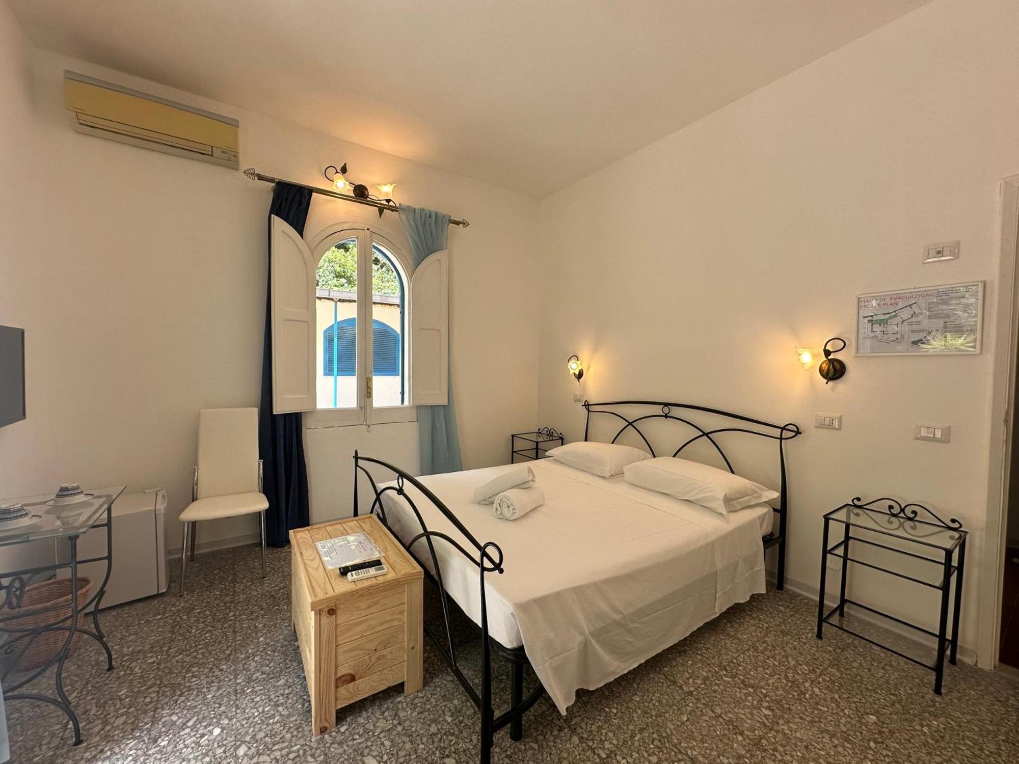 Hotel Rada Azzurra Amalfi Exterior foto