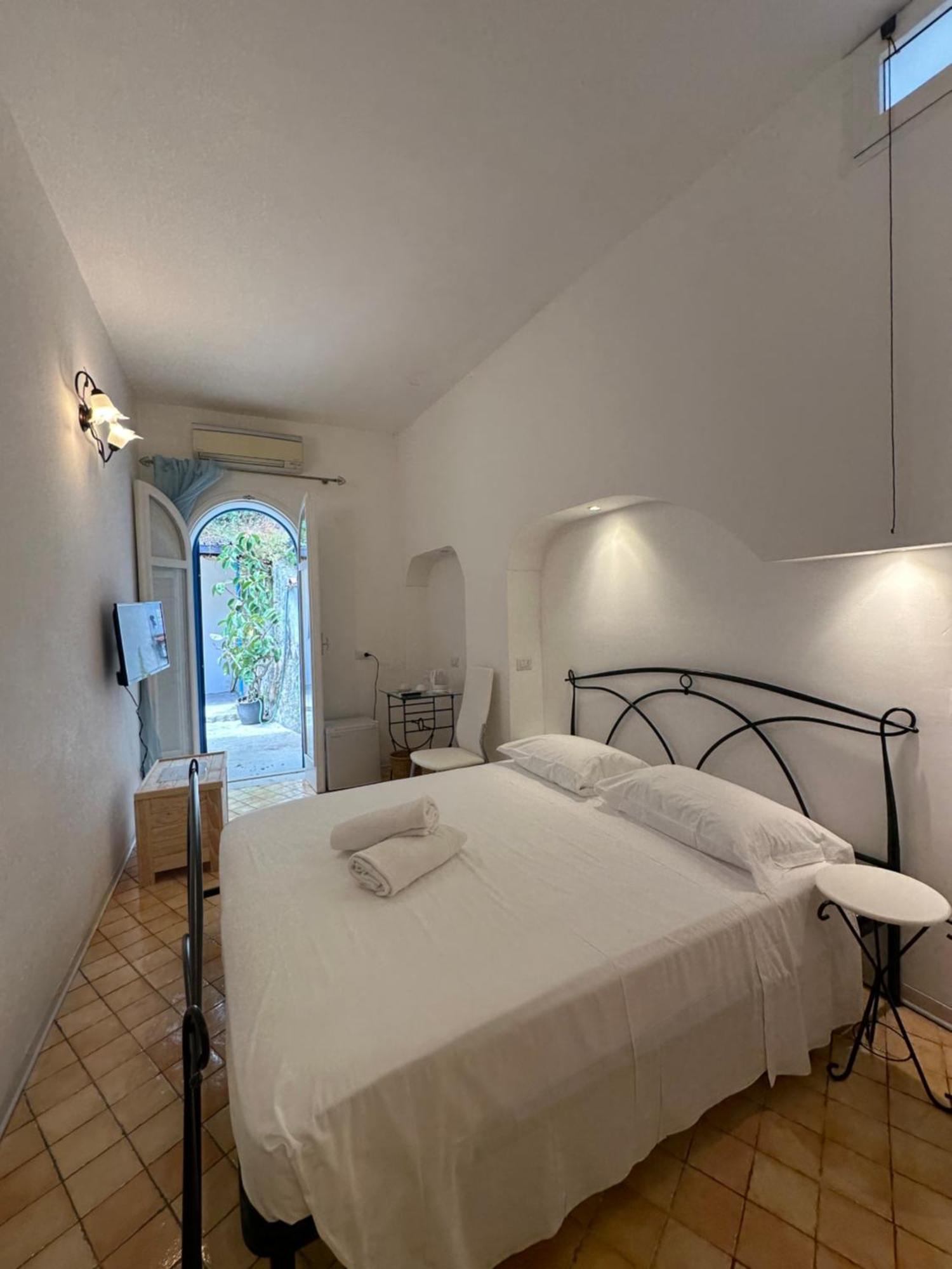 Hotel Rada Azzurra Amalfi Exterior foto